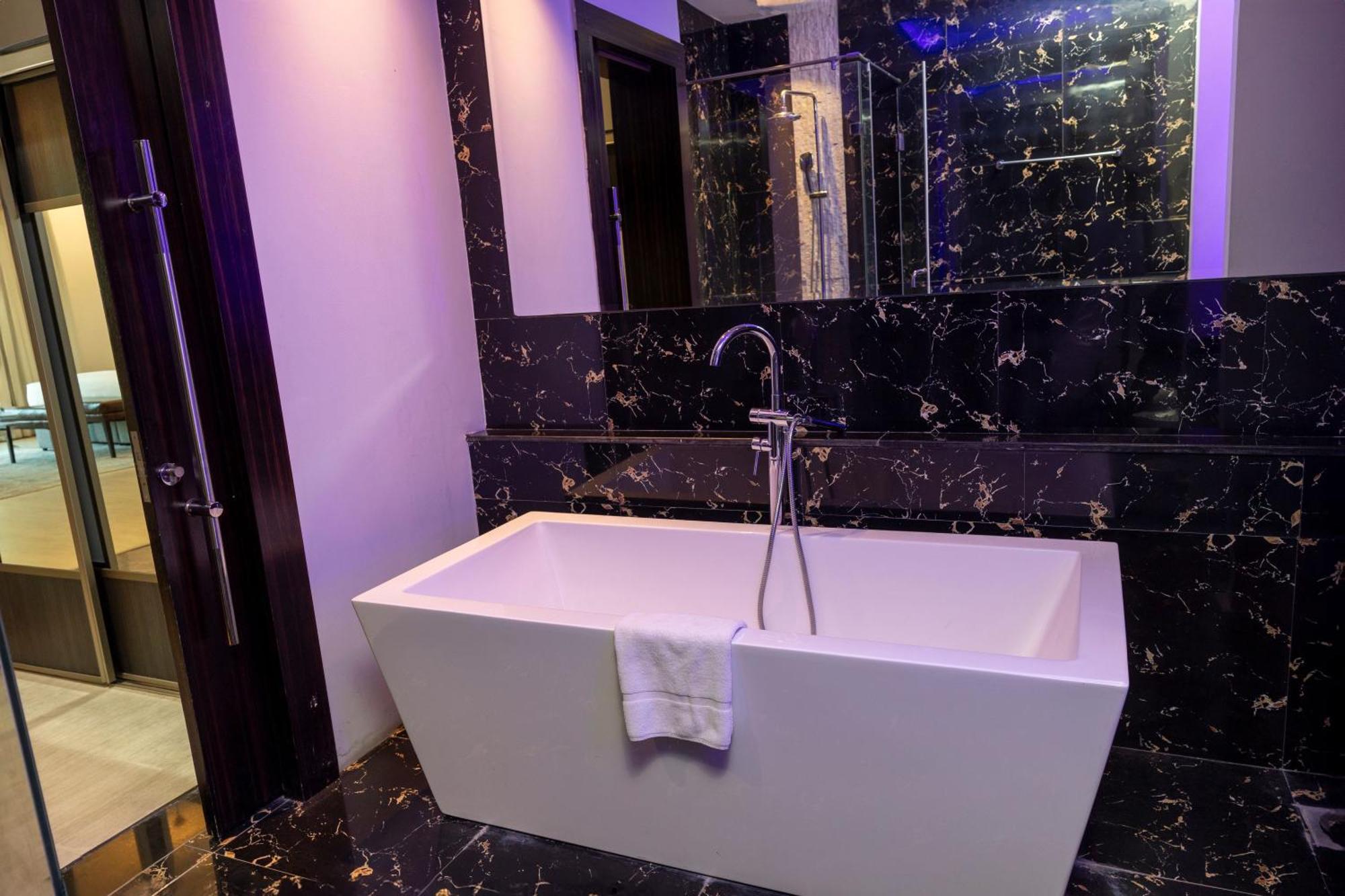 Nordic Resort Al-Manamah Bagian luar foto